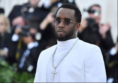 Ex-namorada de Diddy Combs diz que usava drogas para ar os abusos