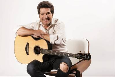 Daniel chama 40 sertanejos para show de seus 40 anos de carreira