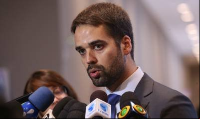 De saída do PSDB, Eduardo Leite vai se filiar ao PSD nesta sexta-feira De saída do PSDB, Eduardo Leite vai se filiar ao PSD nesta sexta-feira